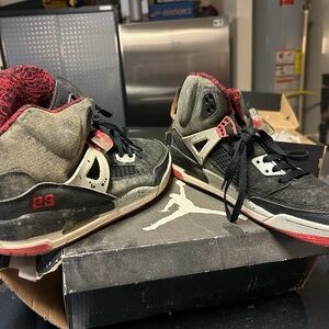 Jordan Men’s Athletic Shoes Black Gray Red Accents